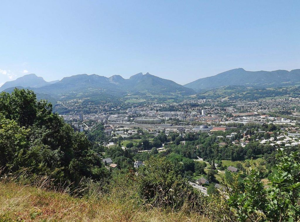 Looking over Chambery (Image: Florian Pépellin)