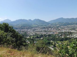 Looking over Chambery (Image: Florian Pépellin)