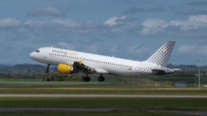 Vueling A320 EC-KDX