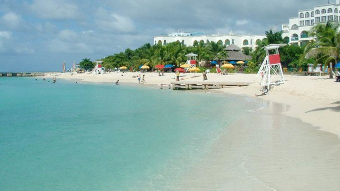 Doctors Cave Beach, Montego Bay Jamaica