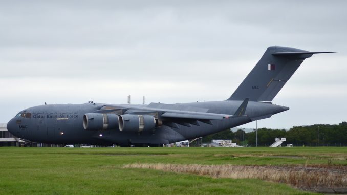 Boeing C17 A7-MAC at Cardiff Airport (Image: Ian Grinter)
