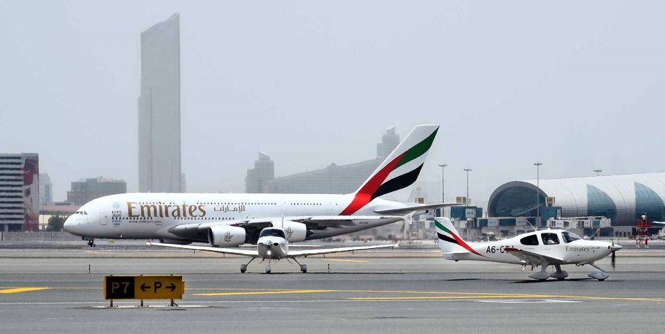 Emirates: Cirrus SR22 meets big brother