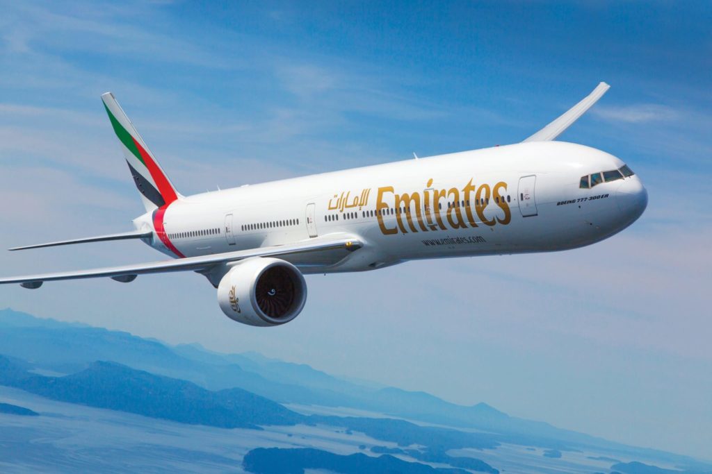 Emirates-Boeing-777-300ER-_2_