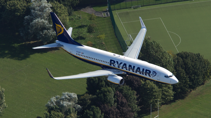 Ryanair Boeing 737-800