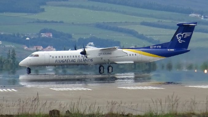 Air Iceland Connect Dash 8