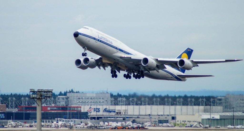 A Boeing 747-8i in Lufthansa Retro colours