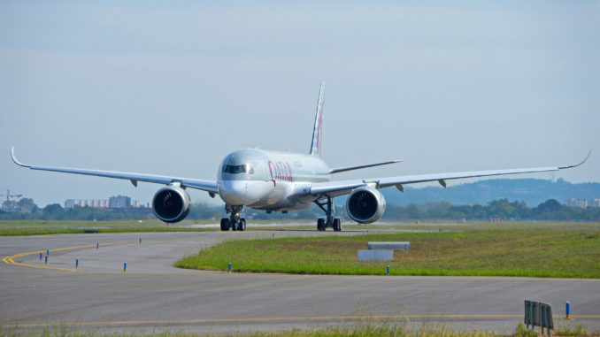 Qatar Airways A350-900