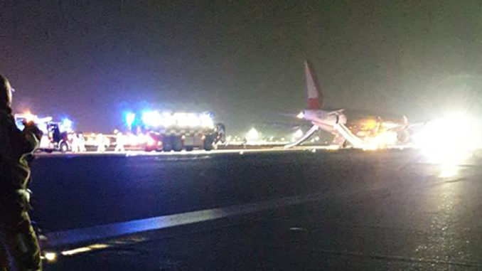 Twitter user Sam Long posted this image of the Laudamotion Airbus being evacuated (Image: Twitter/@Slongy20)