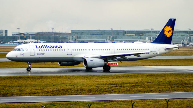 A Lufthansa Airbus A321 at Frankfurt Airport