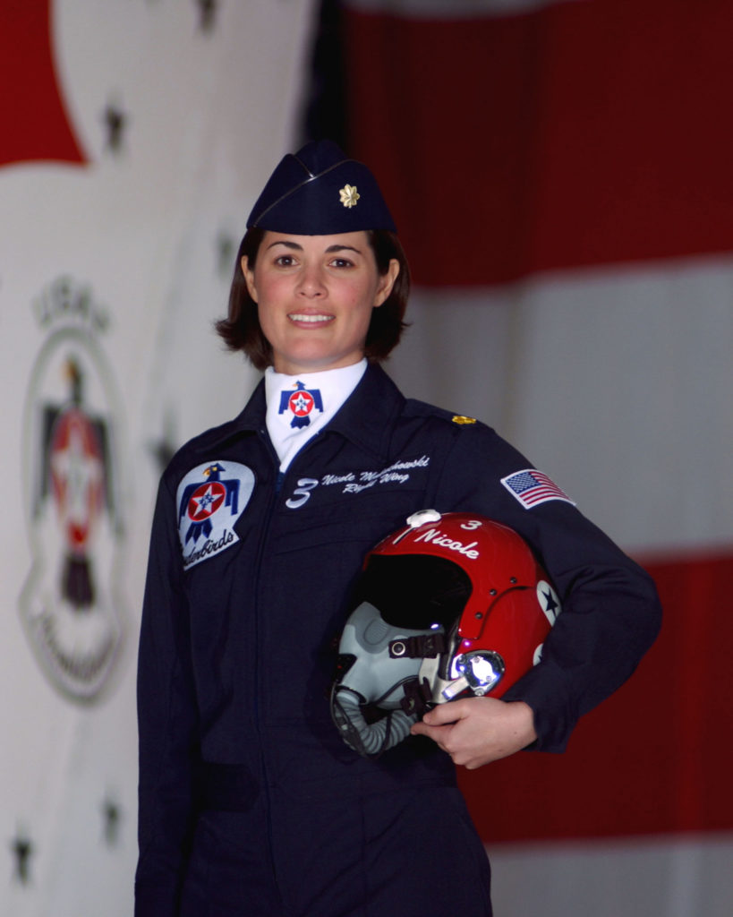Col Nicole Malachowski (at the time Maj) - [Image: USAF/PD]