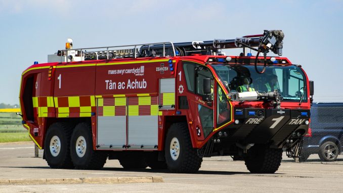 Cardiff Airport Fire Engine (Image: Aviation Media Agency)