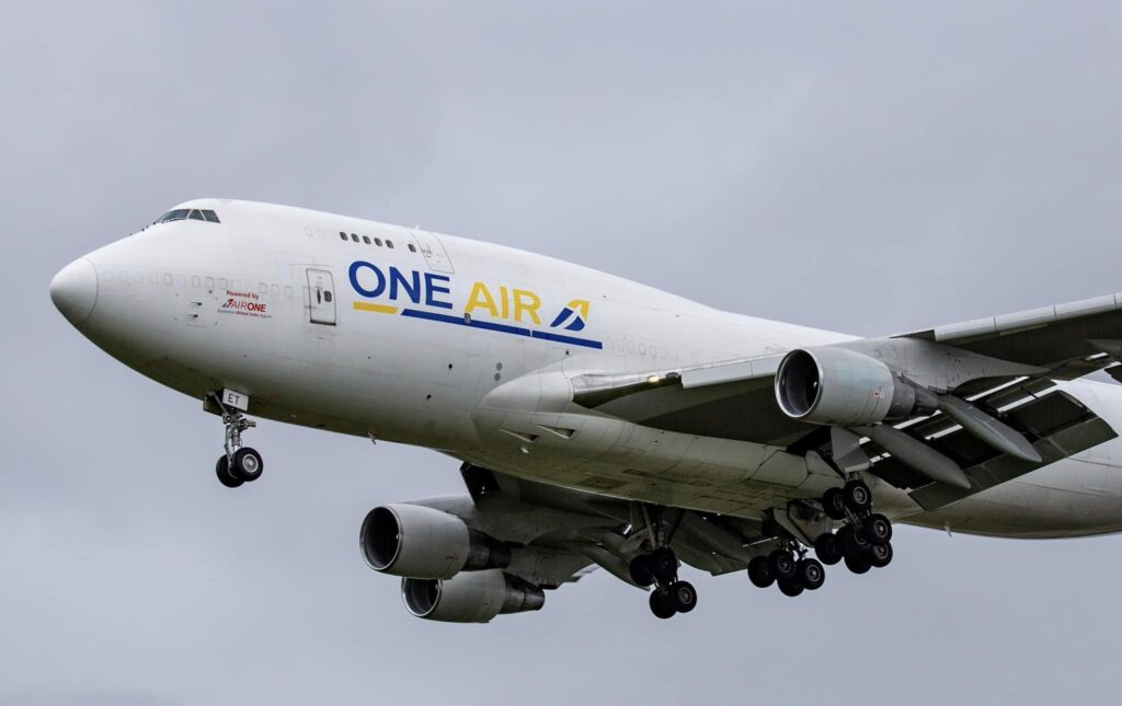 Boeing 747 Freighter G-UNET (Image: Mark Parsons)