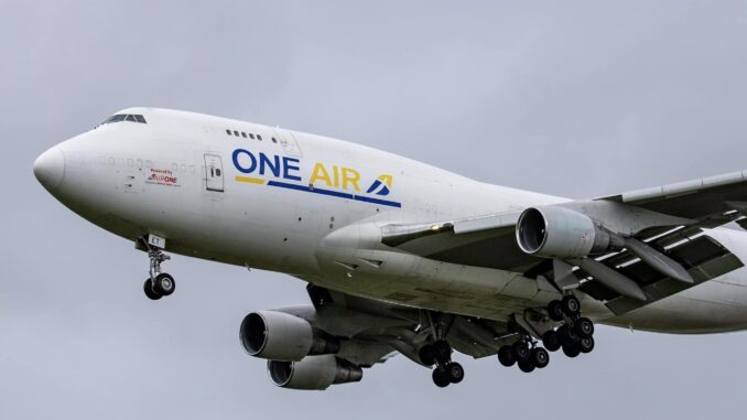 Boeing 747 Freighter G-UNET (Image: Mark Parsons)