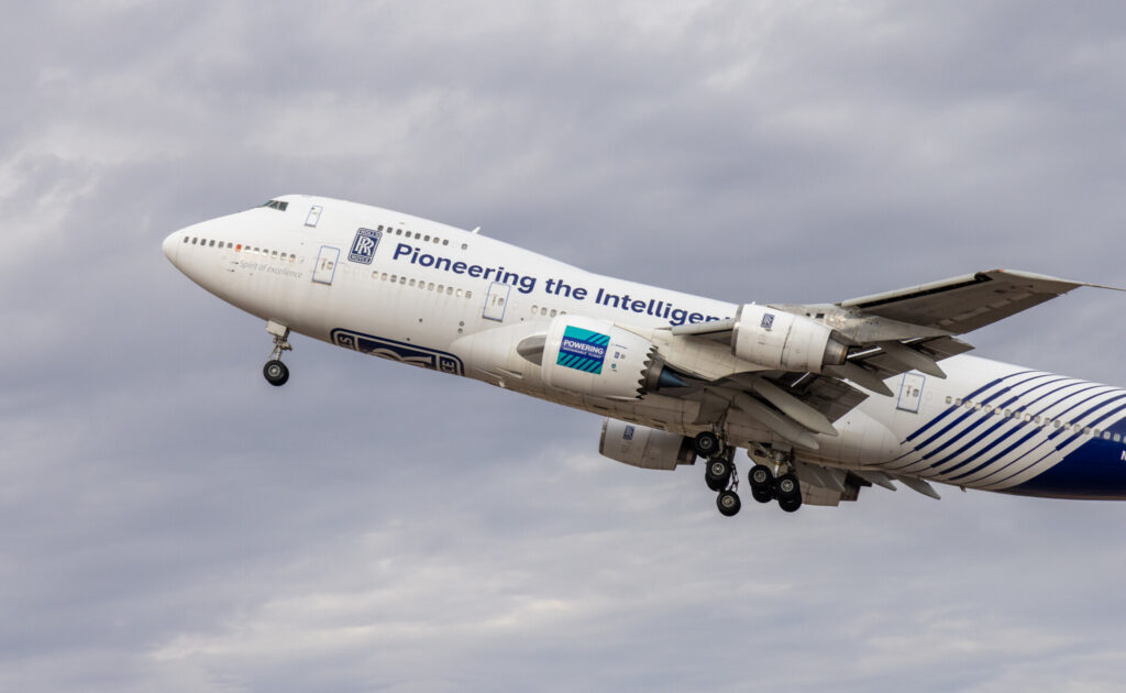 Rolls-Royce Boeing 747-200 flying test bed N787RR testing the Trent 1000 Engine (Image: Rolls-Royce)