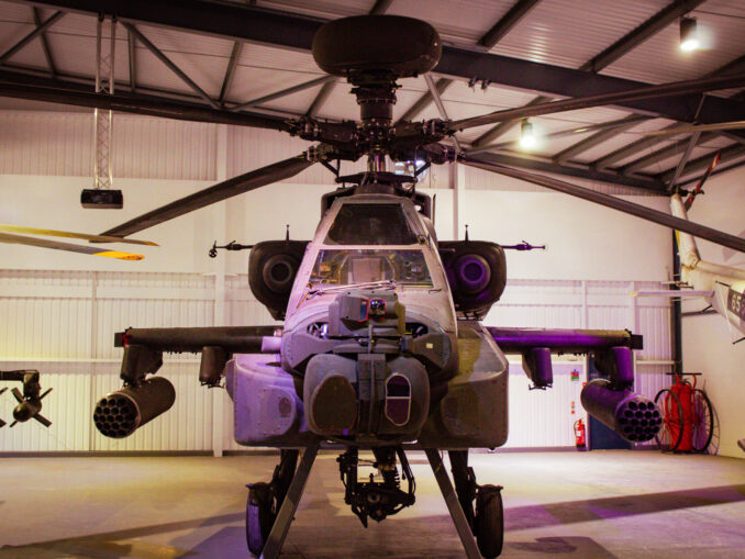 Apache AH Mk1 ZJ224 (Image: UK Aviation Media)