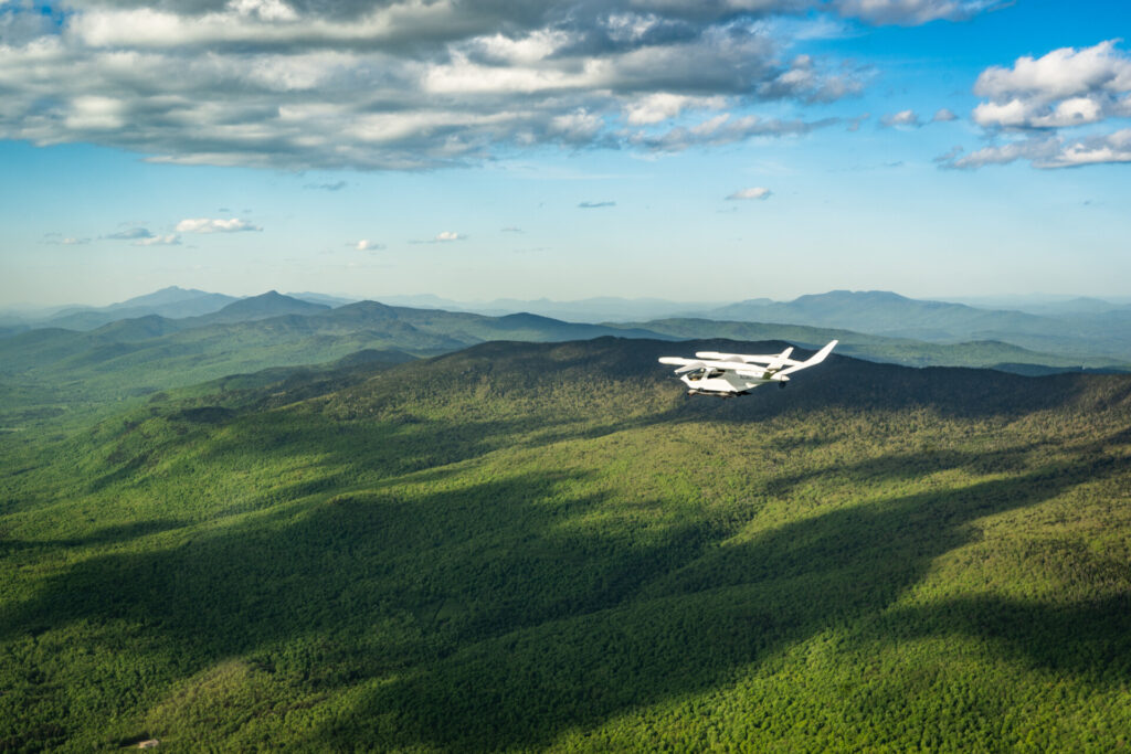 ALIA SN1 flies over the Green Mountains on the way home to Burlington, Vermont from Manchester, New Hampshire