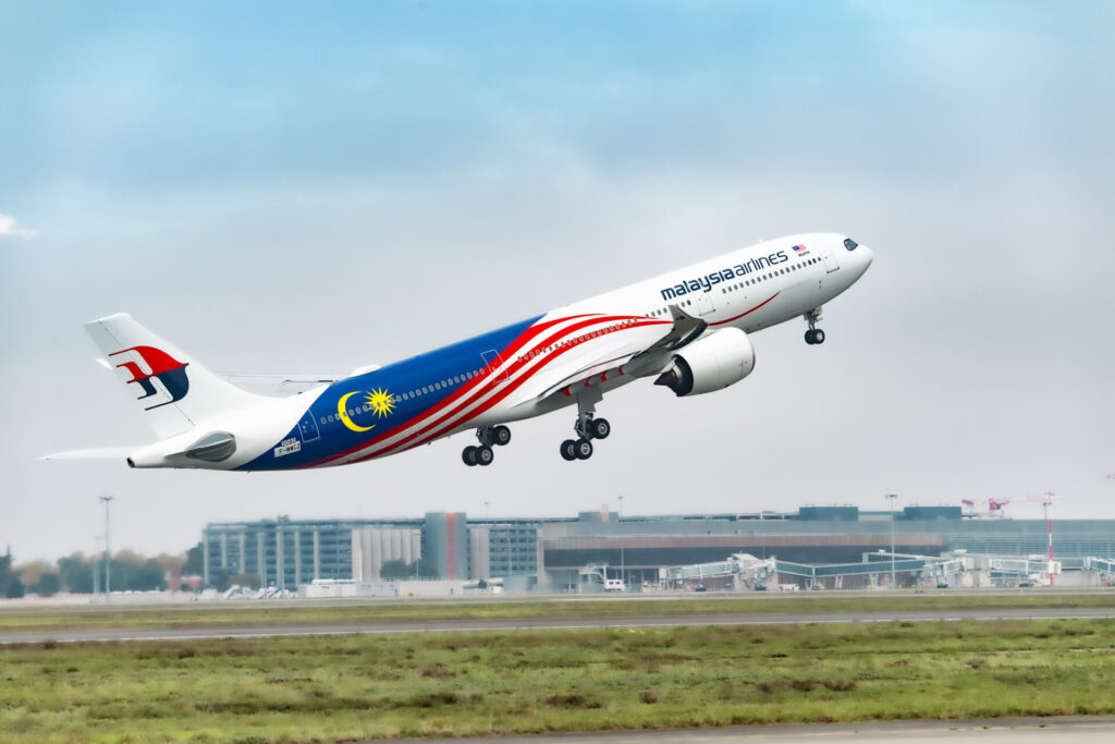 Avolon delivers first of 20 Airbus A330neo aircraft to Malaysia Aviation Group