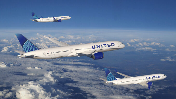 Boeing and United Airlines today announced the carrier is investing in its future fleet with an order for 100 787 airplanes, with the option to purchase 100 more. The deal is the largest 787 Dreamliner order in Boeing history. Image credit: Boeing