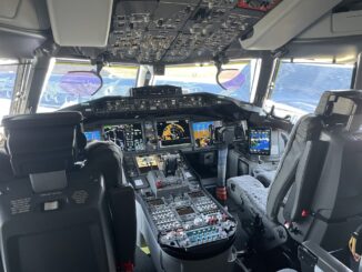 Boeing 777X Flight Deck (Image: UK Aviation Media)