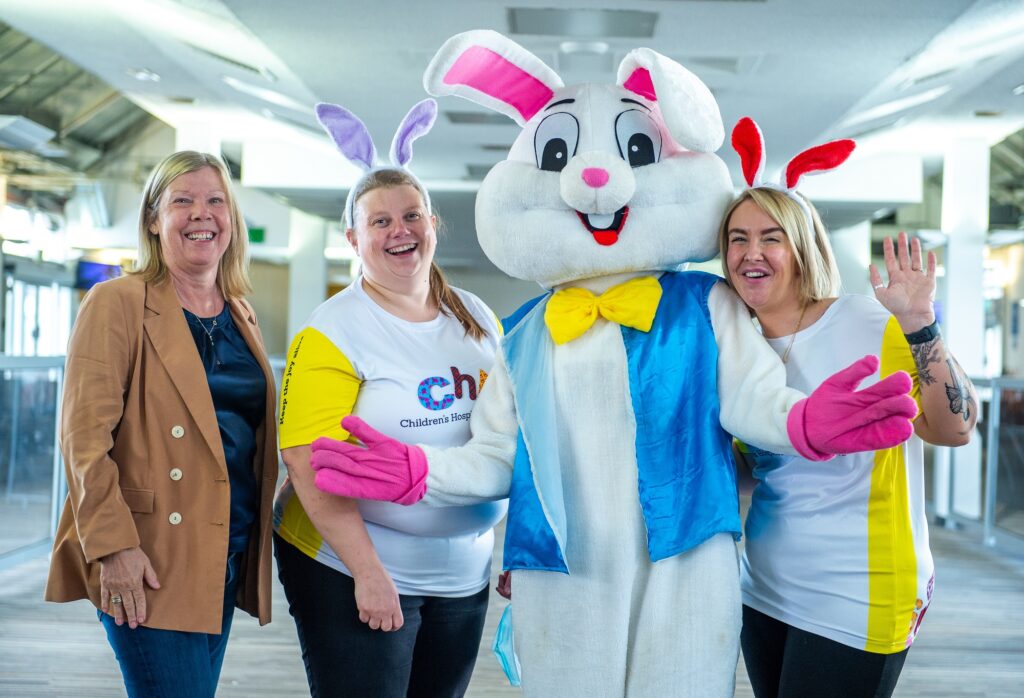 Loganair has a charity partnership with CHAS, Scotland’s only children’s palliative care charity and currently provides free flight’s to CHAS children and staff to support the charities efforts. As a gift to CHAS children and their families this Easter, 
