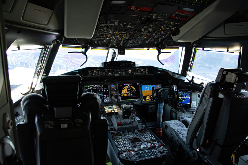 The flight deck of the Boeing 777-9
