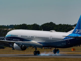 Boeing 737-10 landing (Image: Nick Harding / UK Aviation Media)