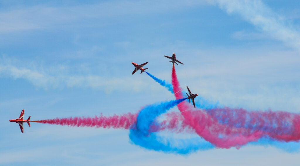 The RAF Red Arrows (Max Thrust Digital)