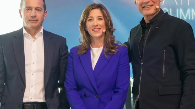 Guillaume Faury, Julie Kitcher and Bertrand Piccard - © Airbus SAS 2025